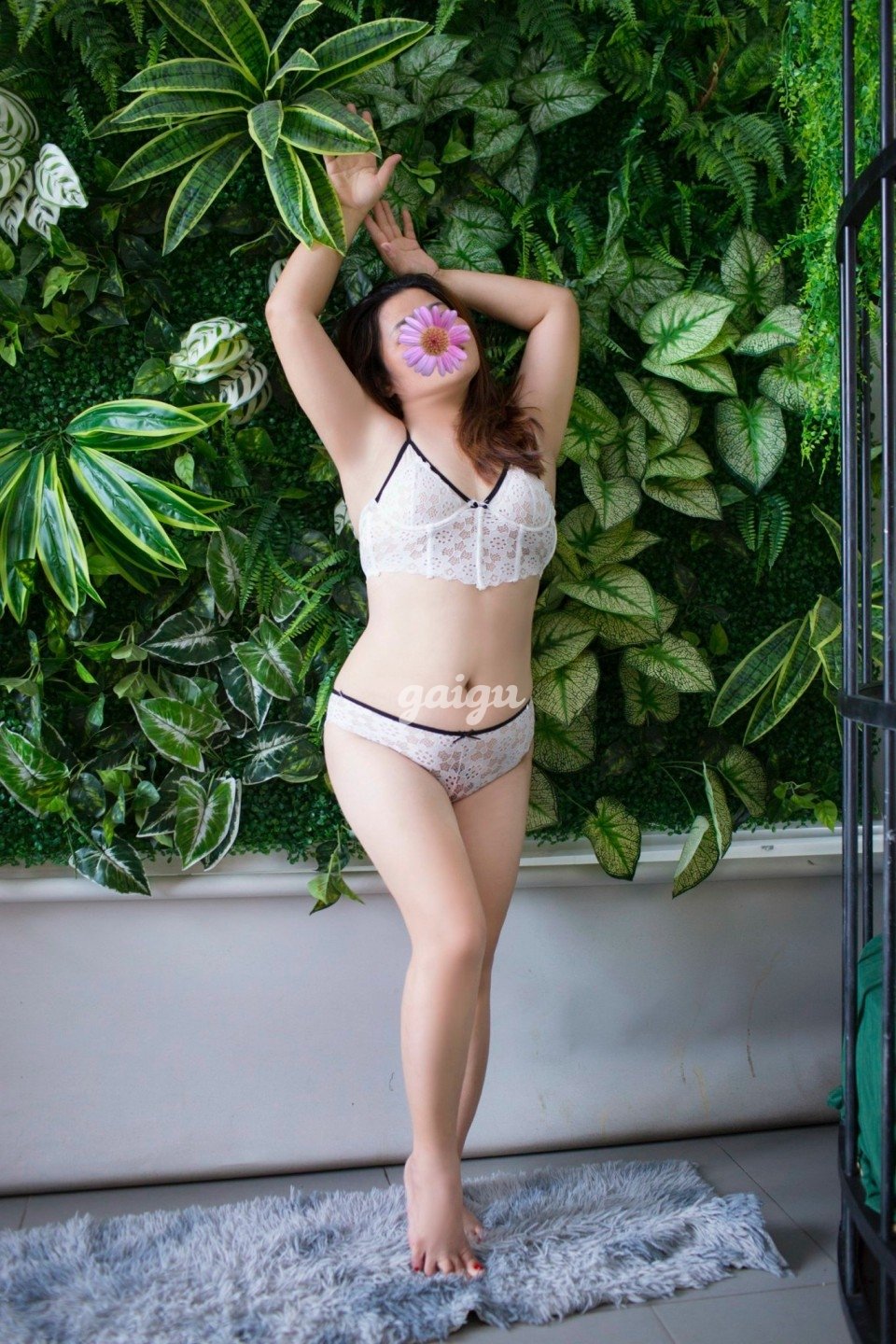 Thuỳ Anh -Lần đầu đi làm tình cảm dịch vụ đầy đủ