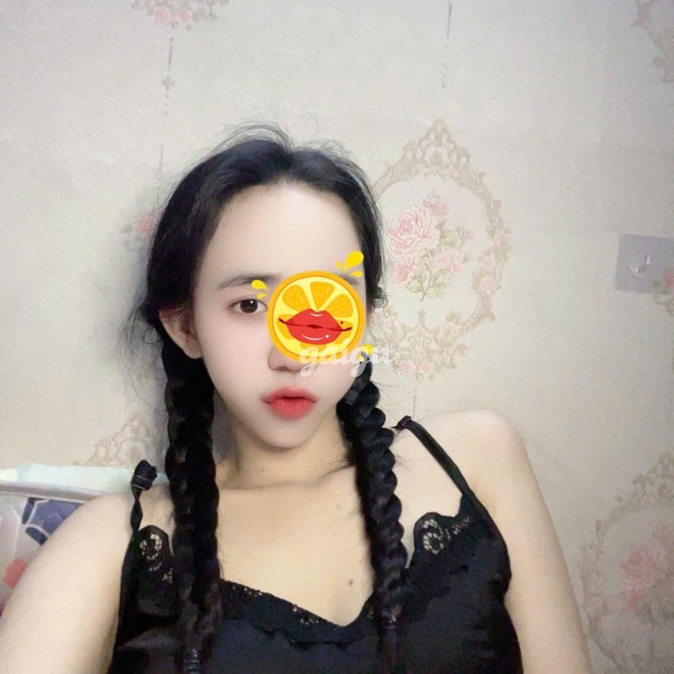 Cẩm Duyên❤ Da trắng nõn,Dú đẹp ,Bím ngon