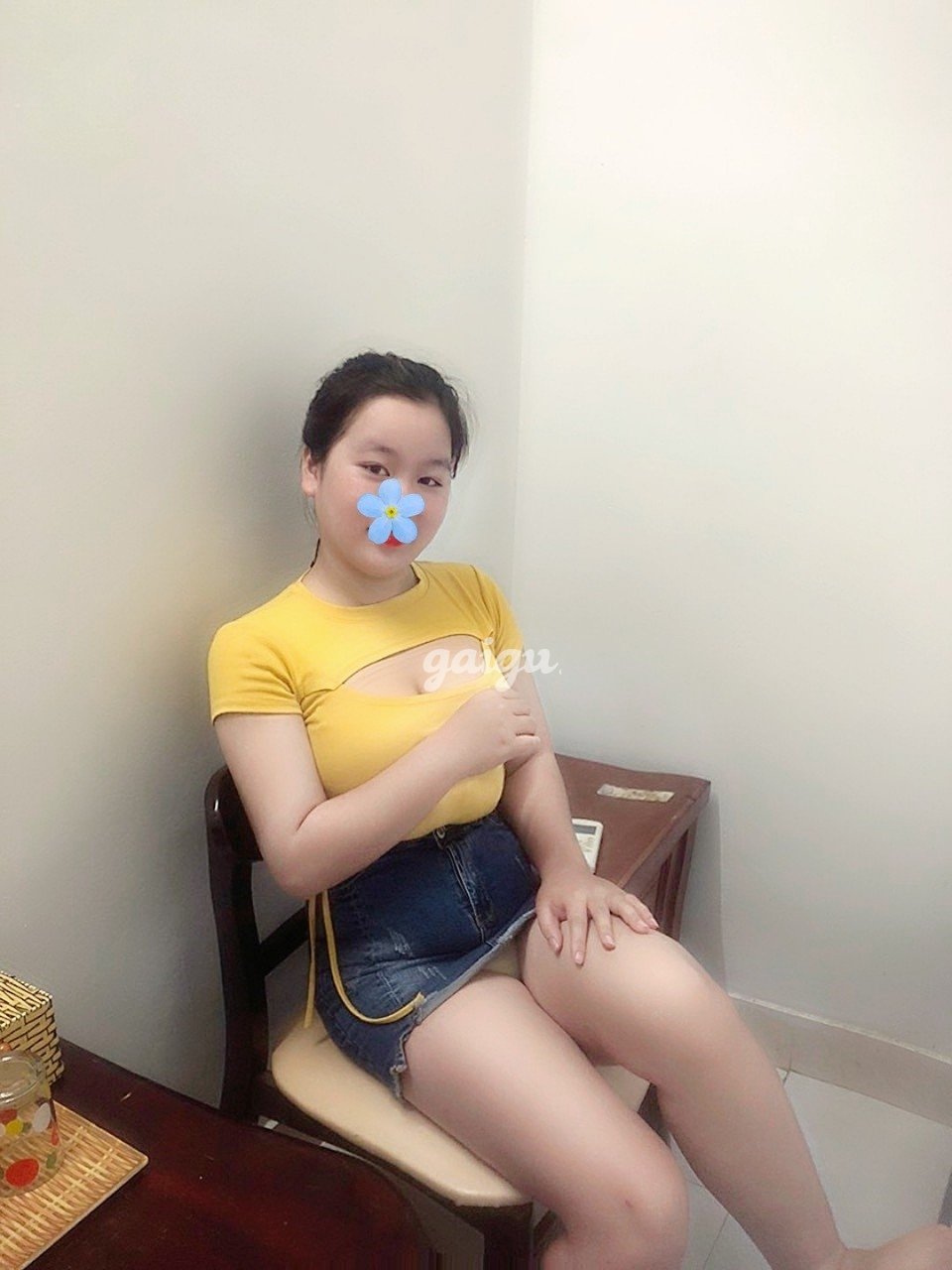NEW THẢO BABY 2K5 HÀNG MŨM MĨM CỰC ĐÁNG YÊU VÚ BÍM HỒNG HÀO LẦN ĐẦU ĐI LÀM